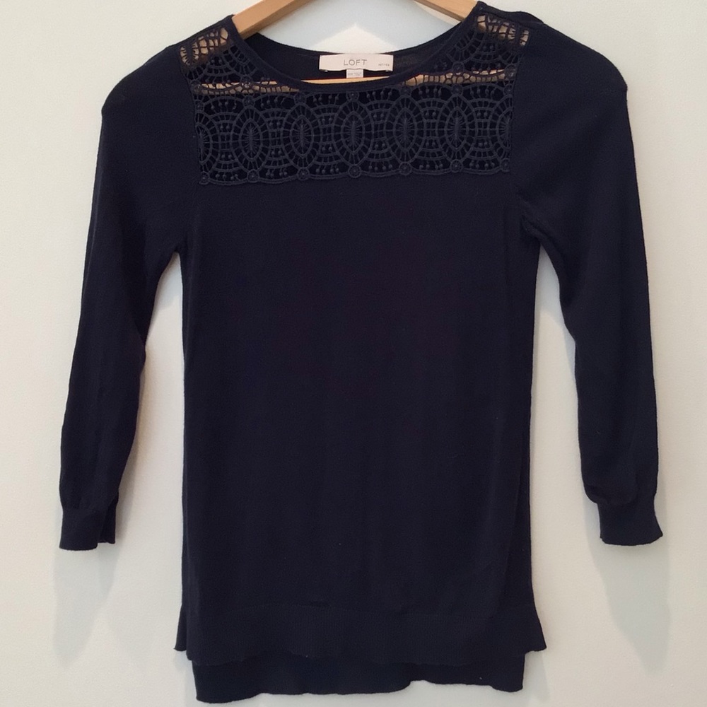 Ann Taylor Loft Lightweight Sweater Lace Upper Panel Navy Blue Size XXS Petite
